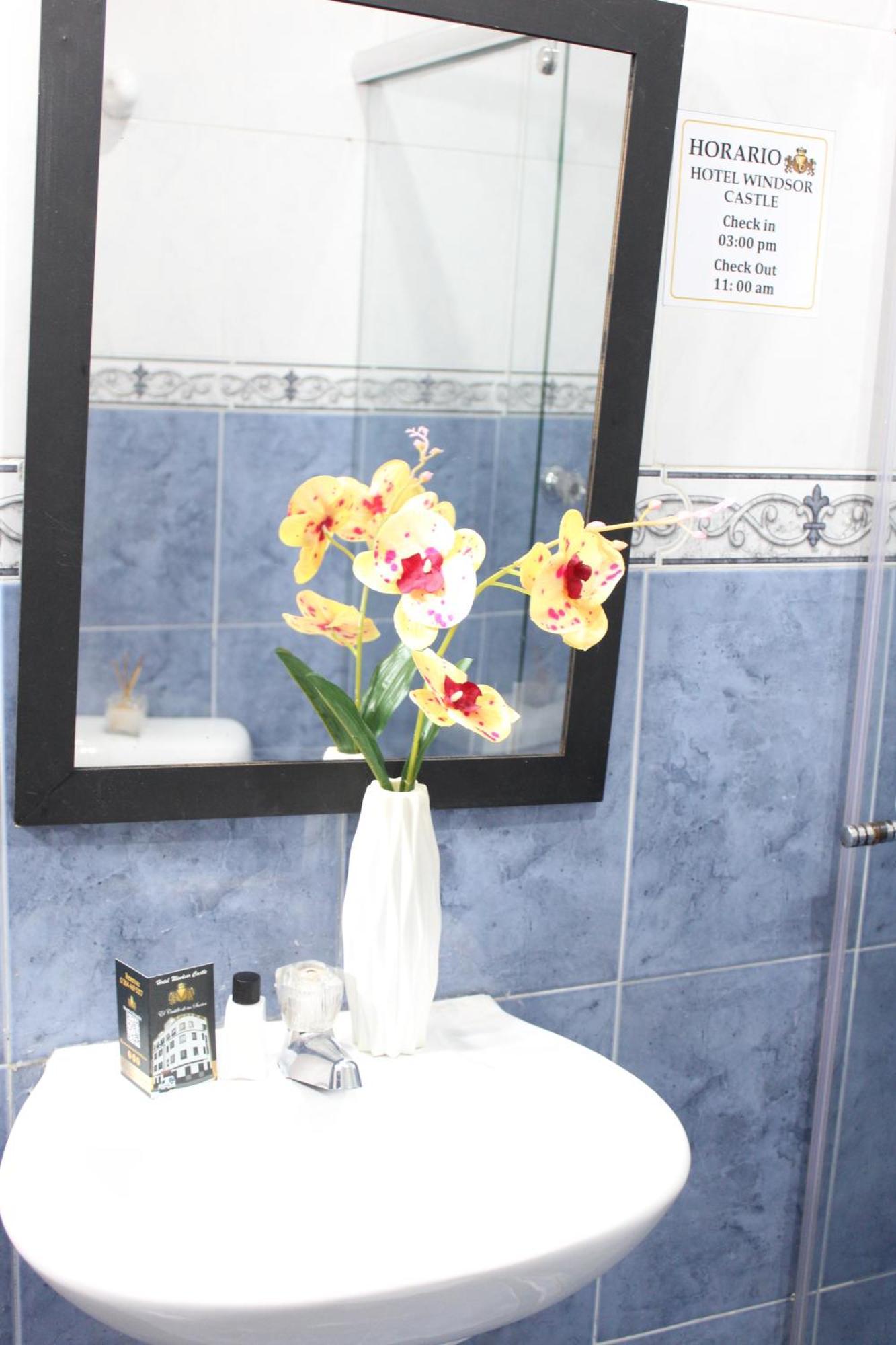 Hotel Windsor Castle Bogota Buitenkant foto